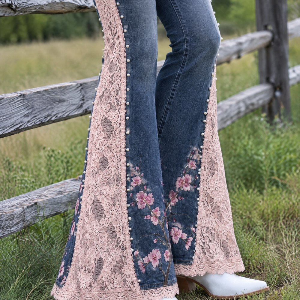 The Solthea Flare Jeans